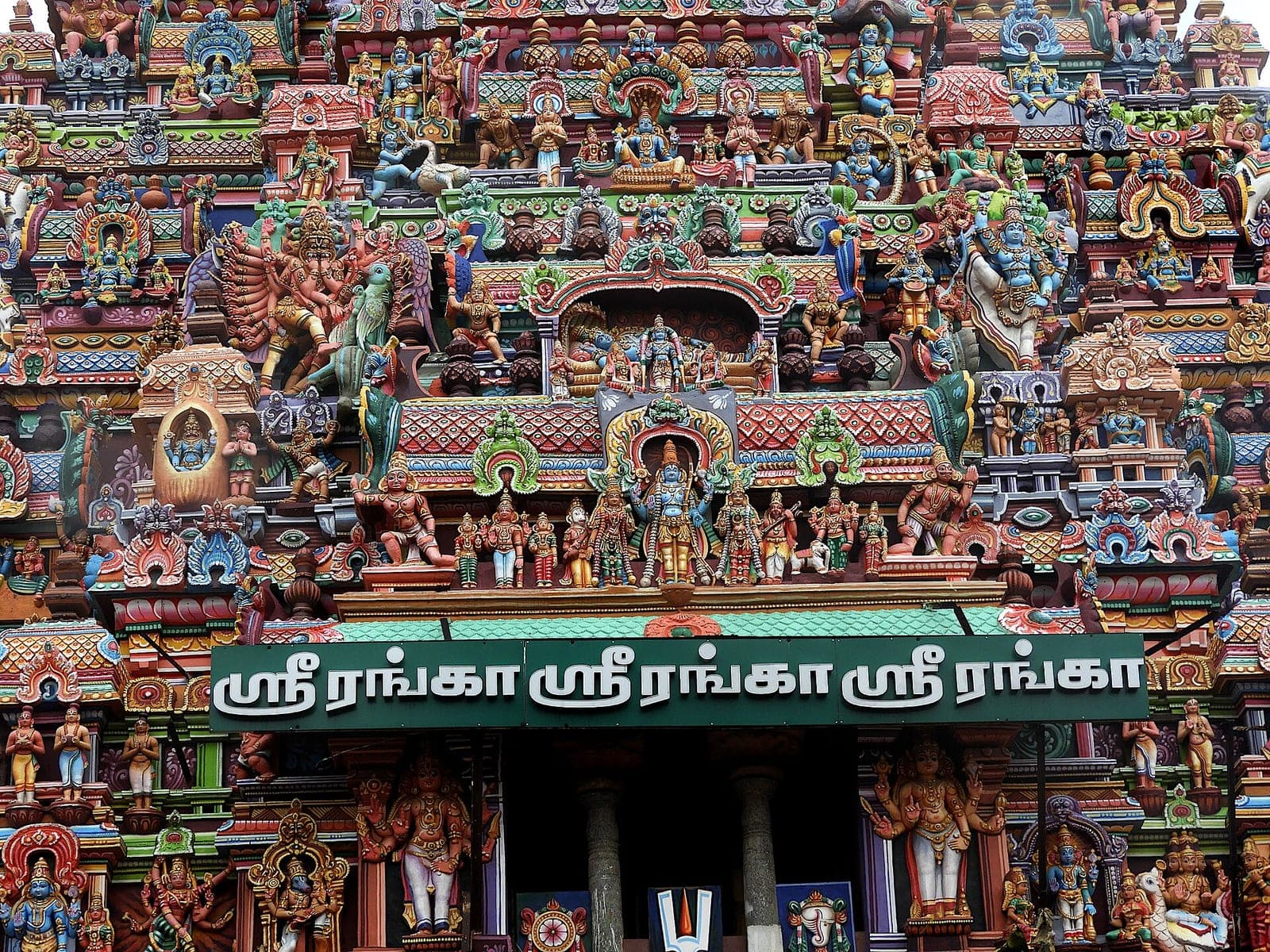 Colourful sculptures at Srirangam’s Ranganathaswamy Temple