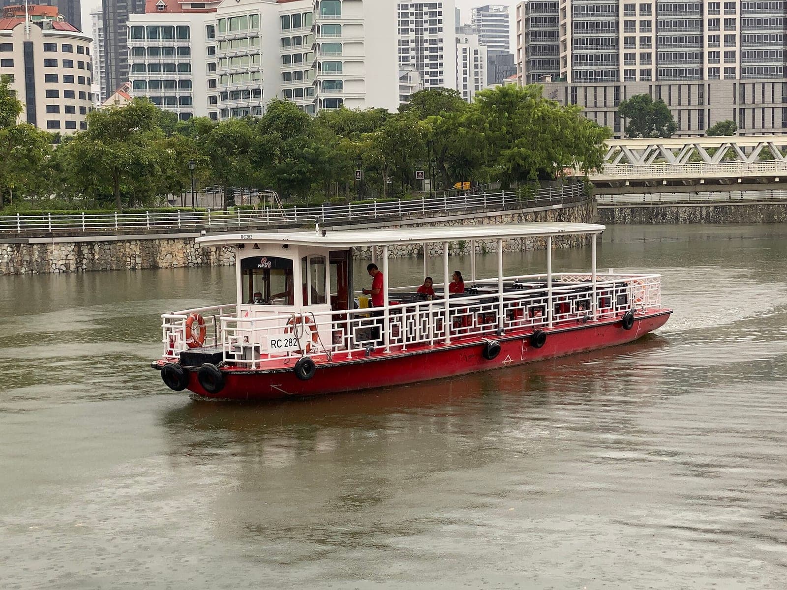 A sightseeing boat on the Singapore River