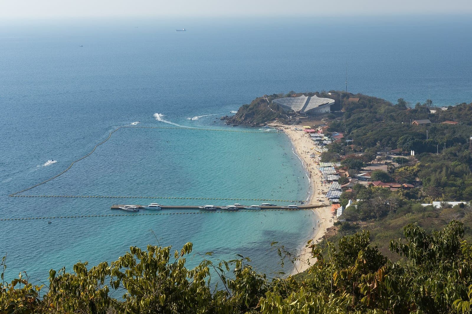 Samae Beach on Koh Larn