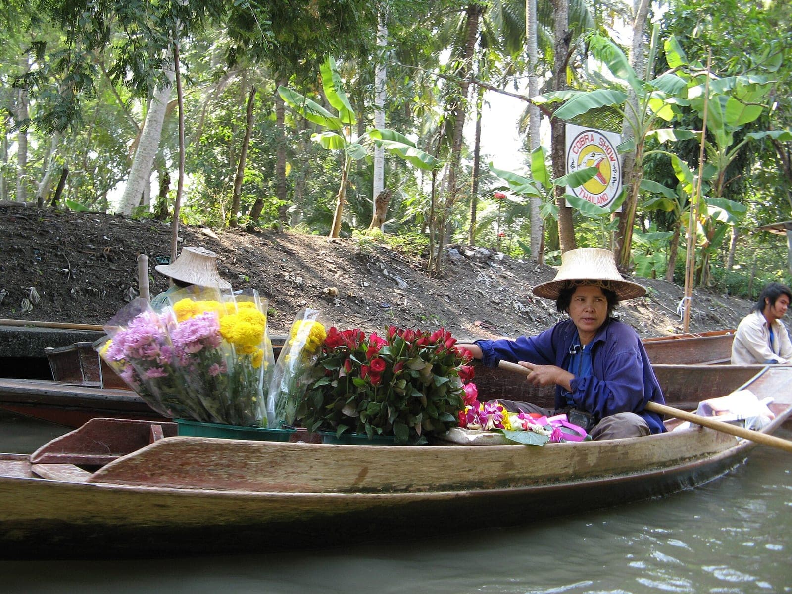 A vendor at Pattaya Floating Market