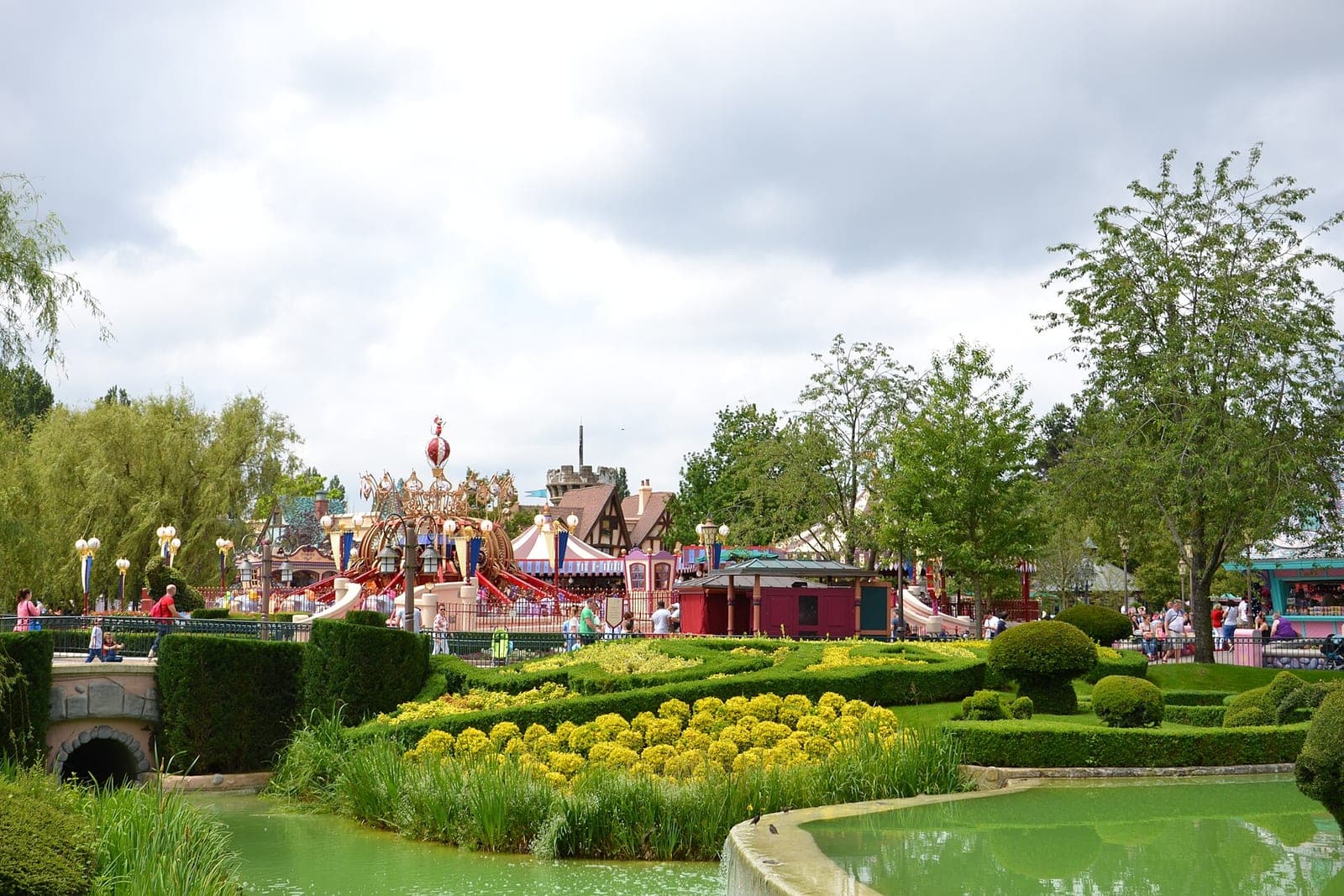 Gardens and rides in Fantasyland at Disneyland Paris